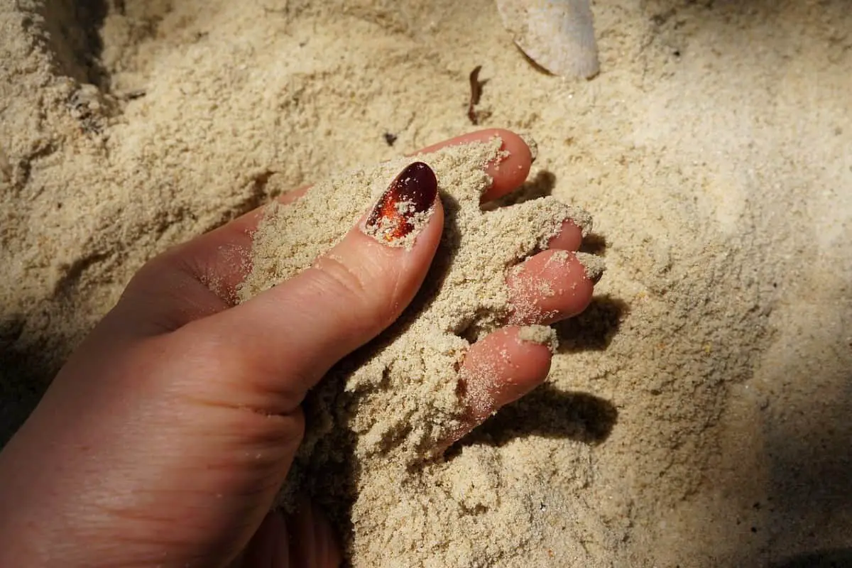 Sand on hand